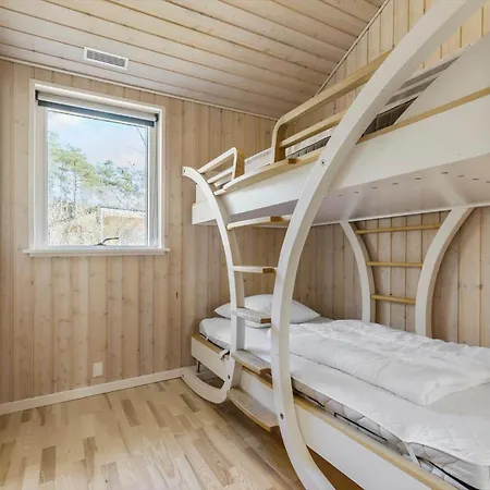 8302-kolind-falkevej-34