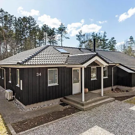 8302-kolind-falkevej-34 *